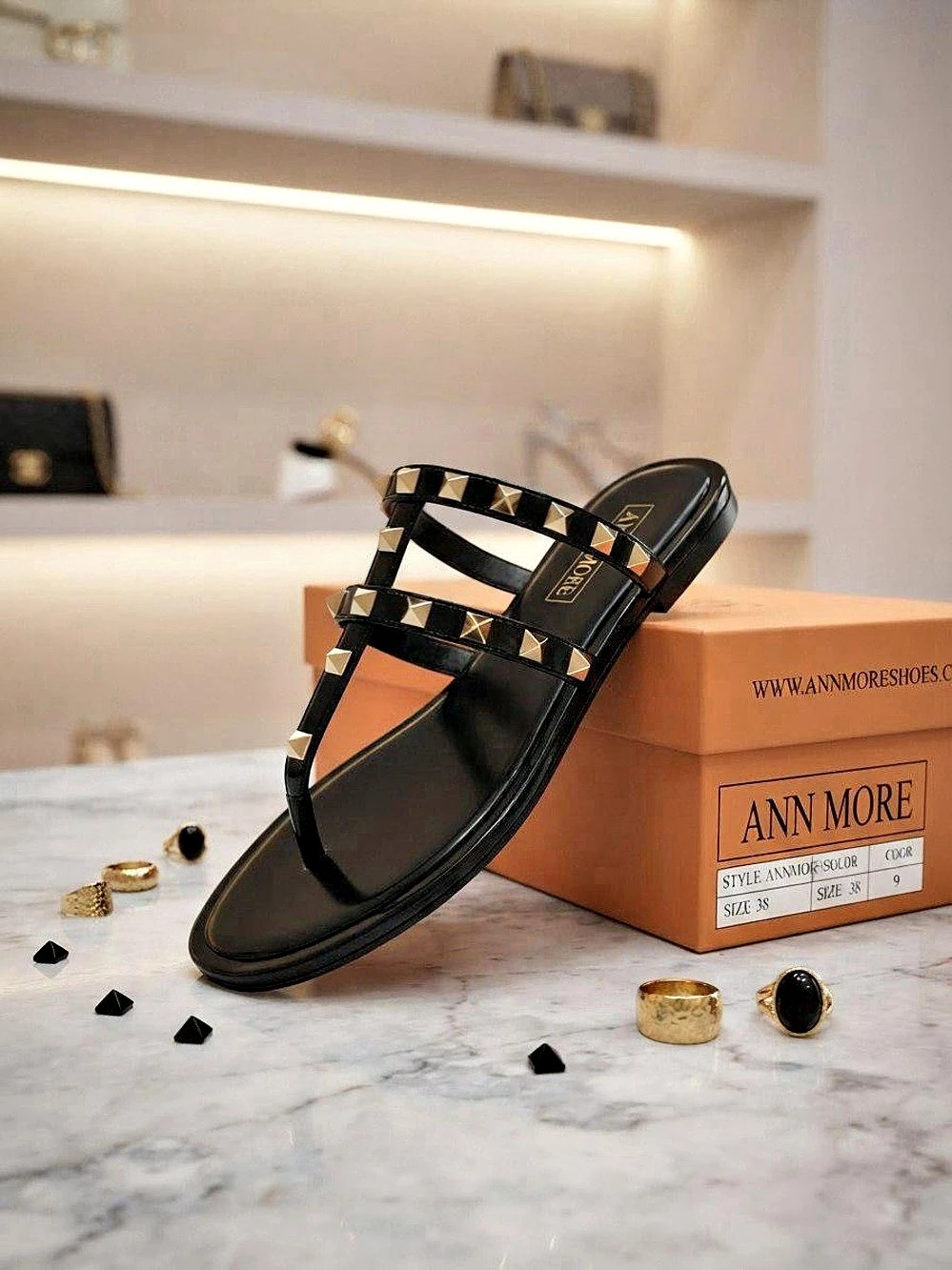 Ann More Studded Flat Sandals in Black & Gold US 5 Like New